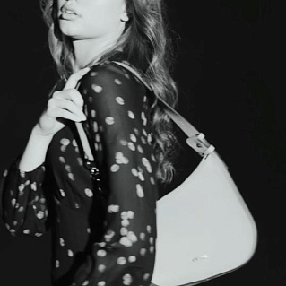 Нестандартная геометрия: городская сумка для лета