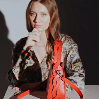 Созданы для летних приключений ✨

Стильная, вмест